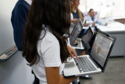 Ways Information Technology Can Improve Your Education